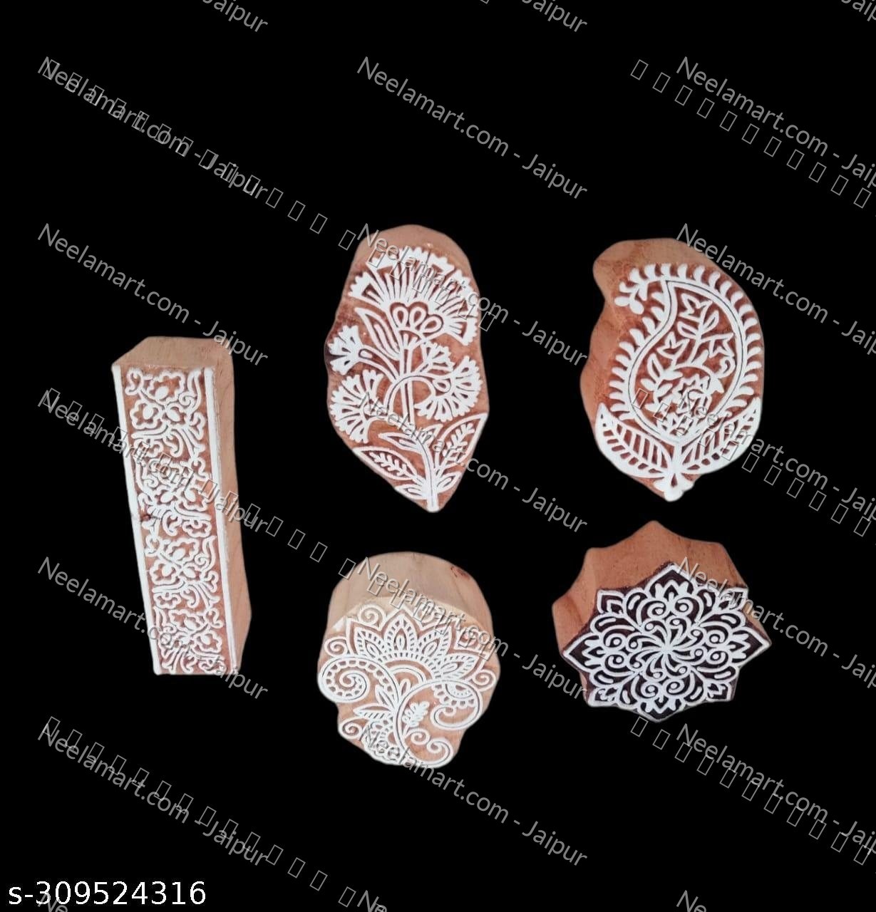 Assorted Traditional Buti Print Set